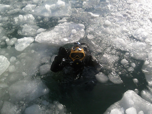 Things You Should Know Before Doing Ice Diving
