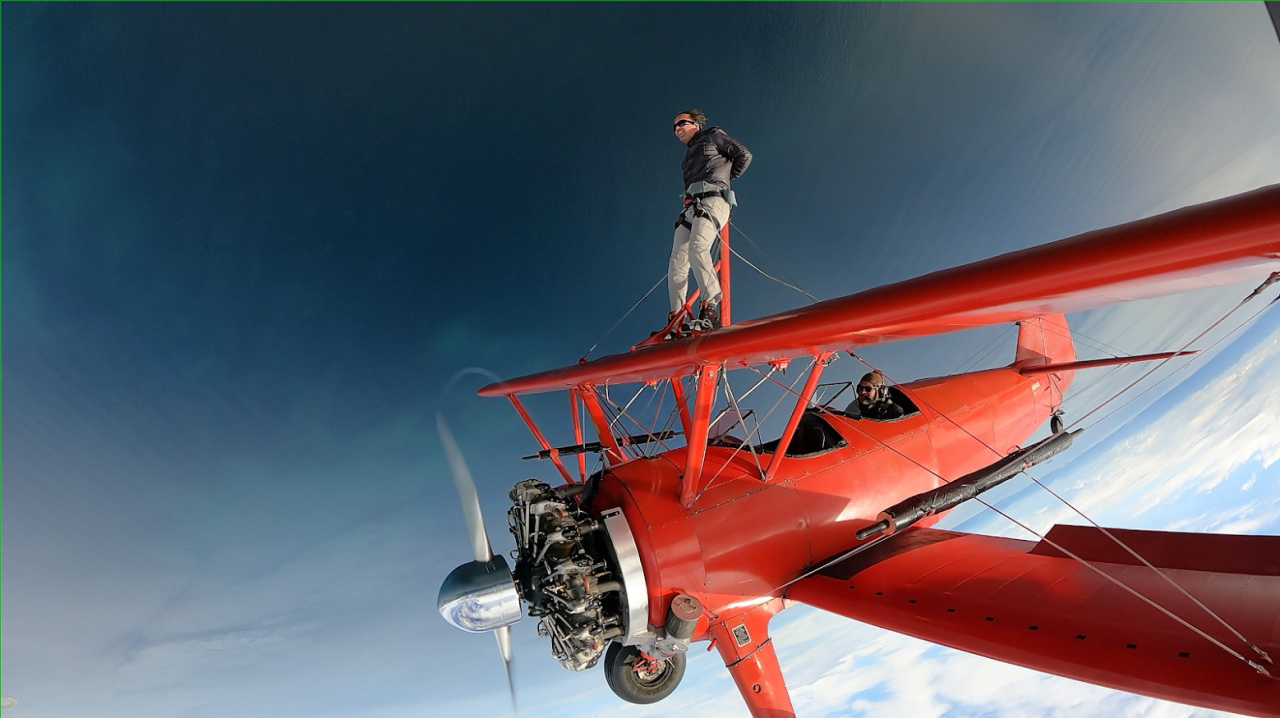 Wing Walking – Maclano